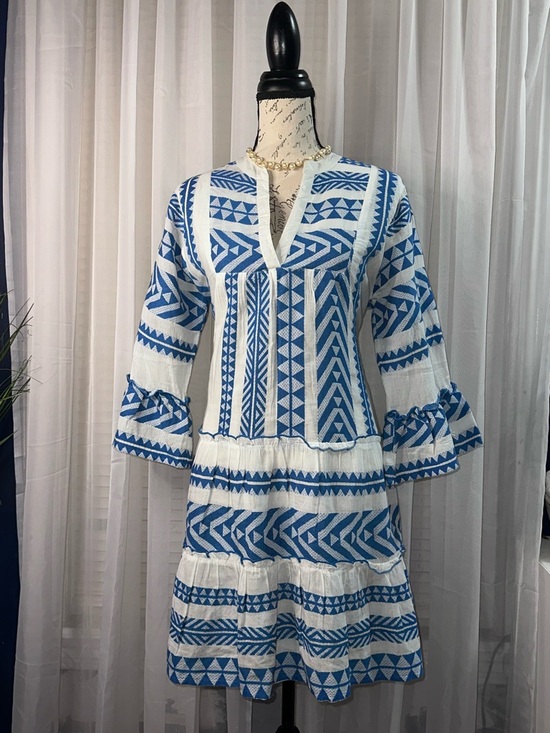 THML Dresses & Skirts - THML Light Blue and White Women's Top